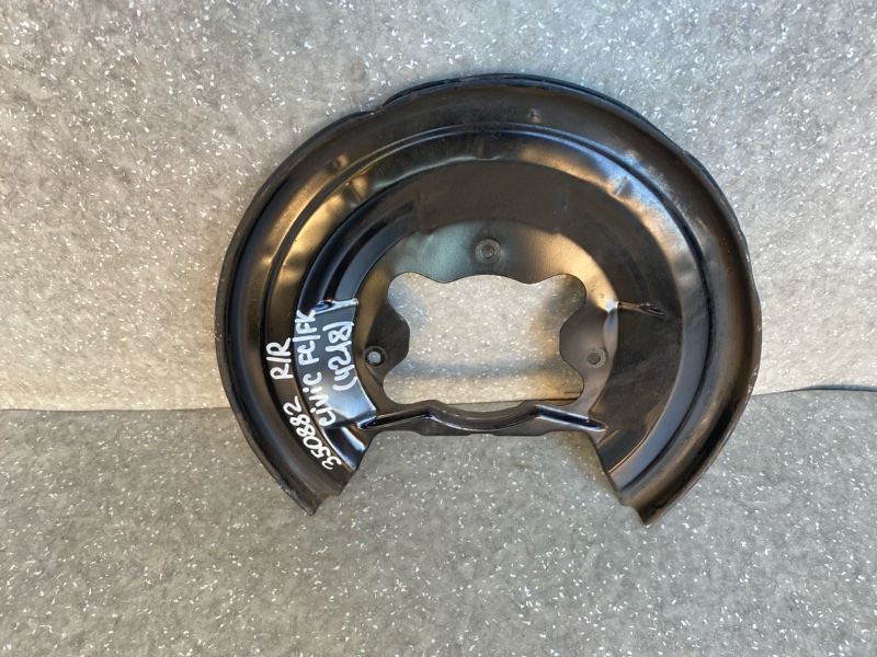 Защита тормозного диска задняя правая HONDA CIVIC FC/FK 15- 2019 2.0L 4 43253-TBA-A00 Б/У