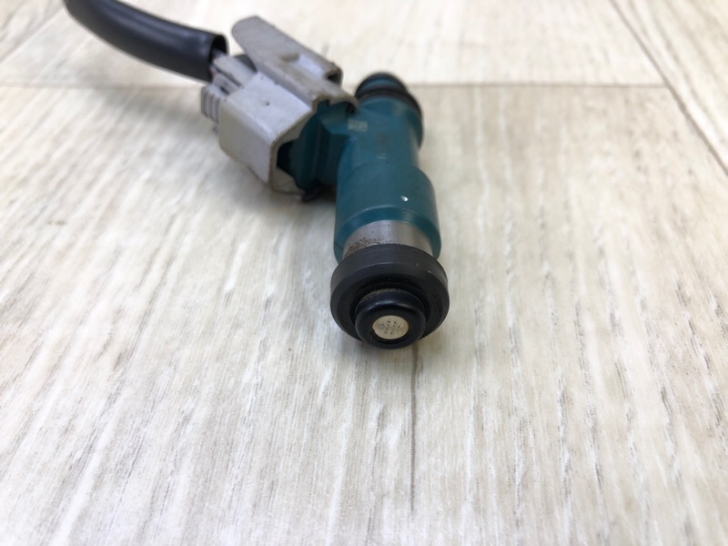 Форсунка топливная SUZUKI SX4 06-13 J20A