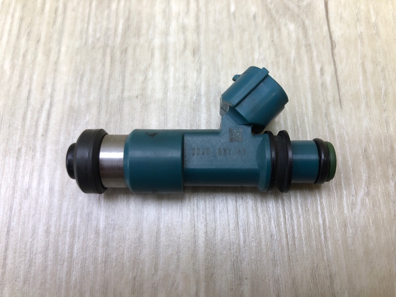 Форсунка топливная SX4 06-13 2009 J20A