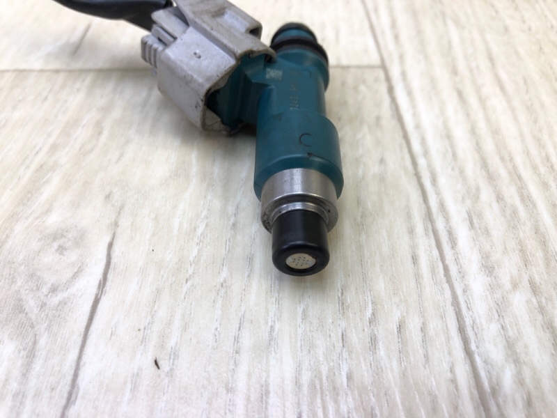 Форсунка топливная SUZUKI SX4 06-13 J20A