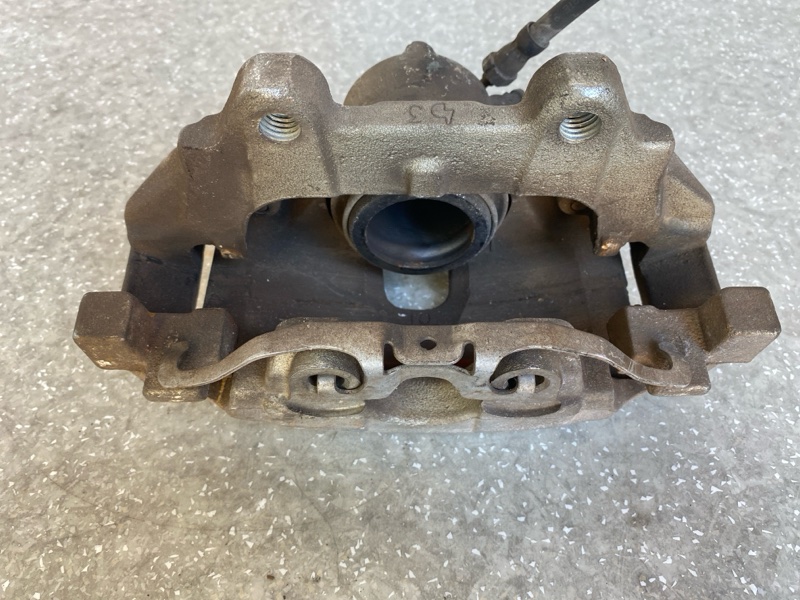 Суппорт тормозной передний правый FORD FOCUS 10-18 C20HDTX 2.0L EcoBoost