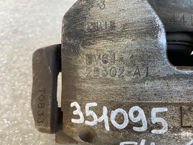 Суппорт тормозной передний левый FOCUS 10-18 2016 C20HDTX 2.0L EcoBoost