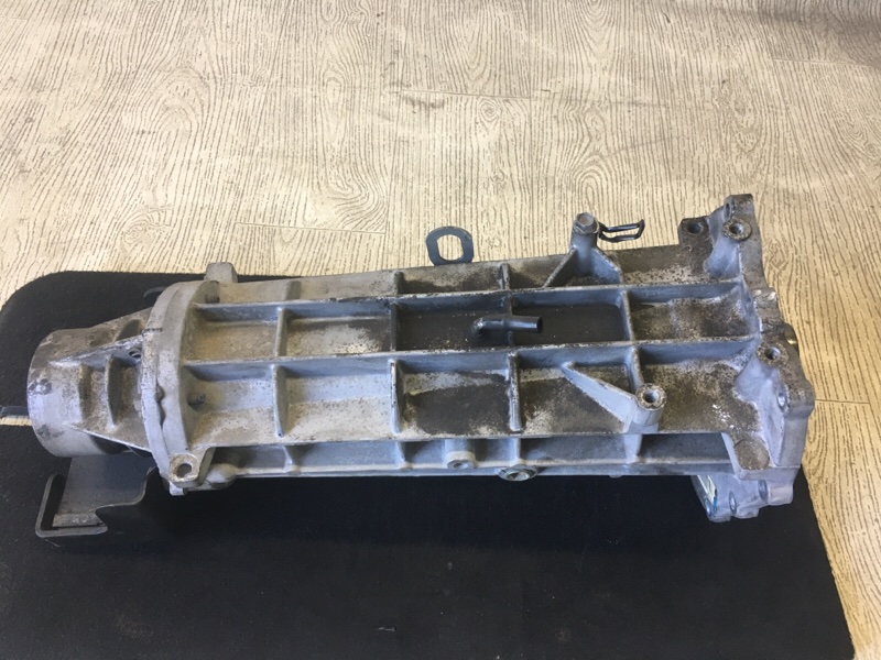 Хвостовик трансмиссии SUZUKI GRAND VITARA 05-15 Внедорожник J24B