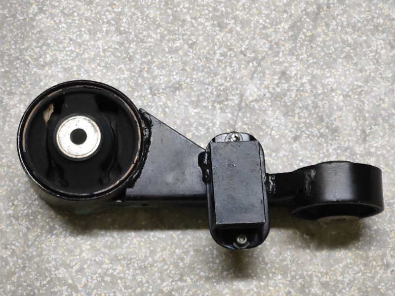 Подушка двигателя верхняя TOYOTA CAMRY 40 06-11 2.5 2ARFE