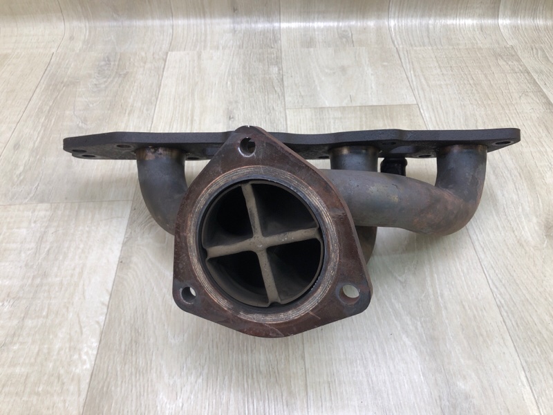 Коллектор выпускной SUZUKI SX4 06-13 J20A Коллектор выпускной SUZUKI SX4 06-13 J20A