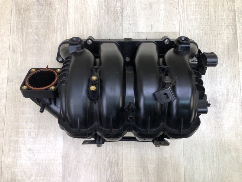 Коллектор впускной SX4 06-13 2009 J20A Коллектор впускной SX4 06-13 2009 J20A