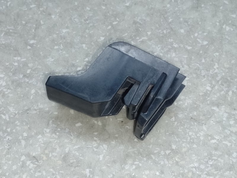 Кронштейн заднего бампера TOYOTA CAMRY 55 14-17 2014 2.5 2ARFE 52562-06130 Б/У