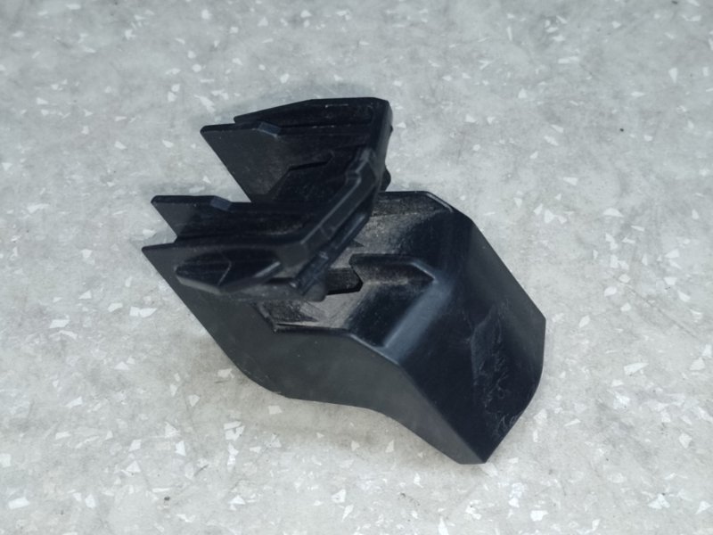 Кронштейн заднего бампера CAMRY 55 14-17 2014 2.5 2ARFE