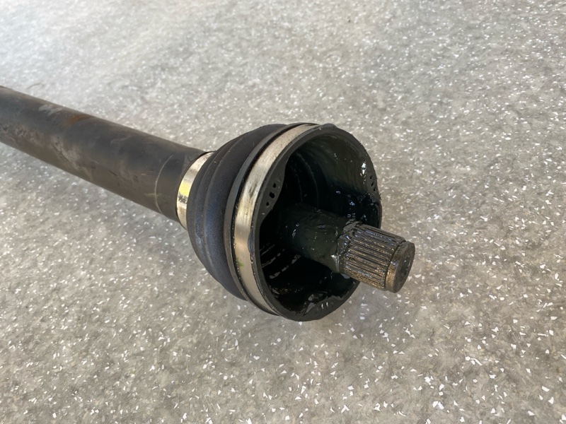 Привод передний правый KIA SORENTO UM 14- 2.4 G4KJ