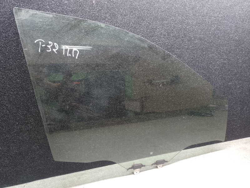 Стекло двери переднее правое NISSAN X-TRAIL/ROGUE T32 13-20 80300-4BA0A Б/У
