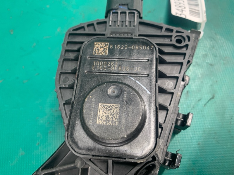 Педаль газа MKX 16-18 2016 3.7 C37PDED