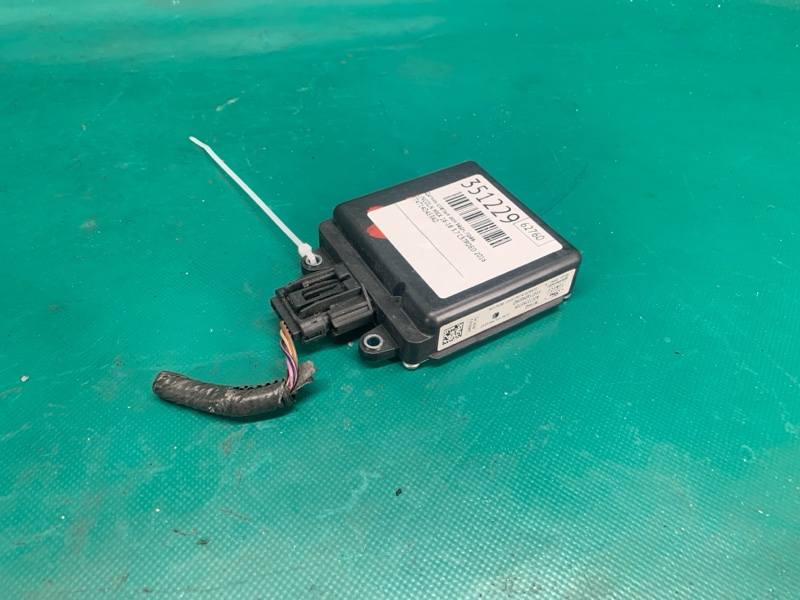 Датчик слепых зон задний правый LINCOLN MKX 16-18 2016 3.7 C37PDED EM2Z-14C689-A Б/У