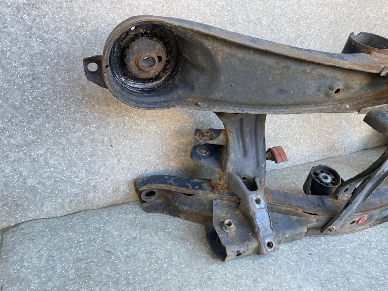 Балка задней подвески ESCAPE 12-19 2014 T20HDTX