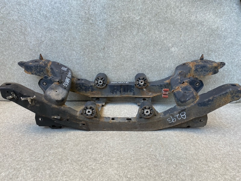 Балка задней подвески ESCAPE 12-19 2014 T20HDTX