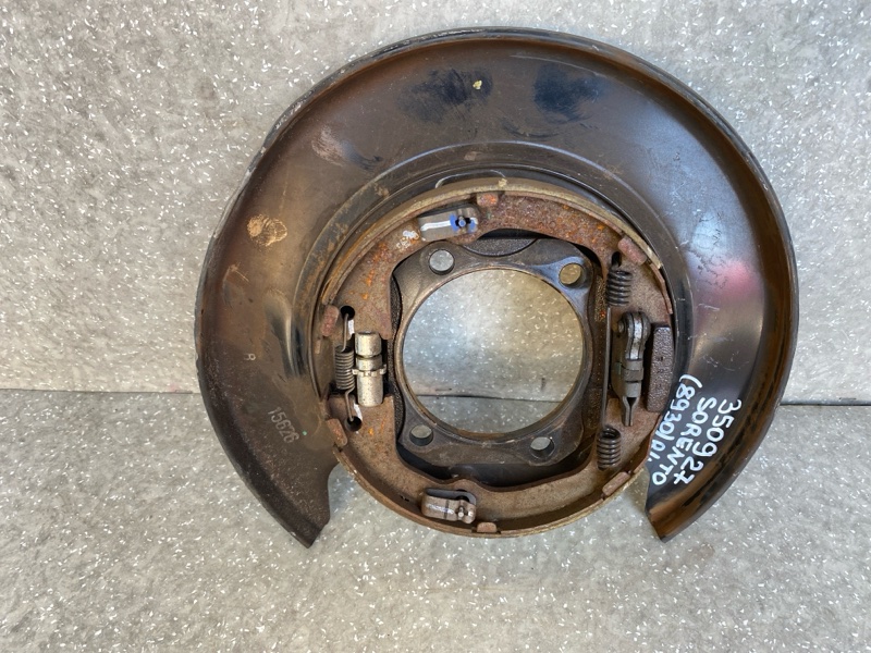 Тормозной механизм задний левый KIA SORENTO UM 14- 2015 2.4 G4KJ 58250-C6000 Б/У