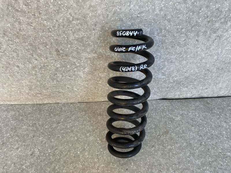 Пружина задней подвески HONDA CIVIC FC/FK 15- 2019 2.0L 4 52441-TBA-A03 Б/У