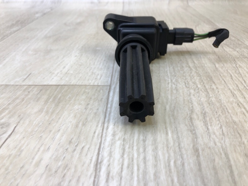 Катушка зажигания FORD FOCUS 10-18 2.0 C20HDEX