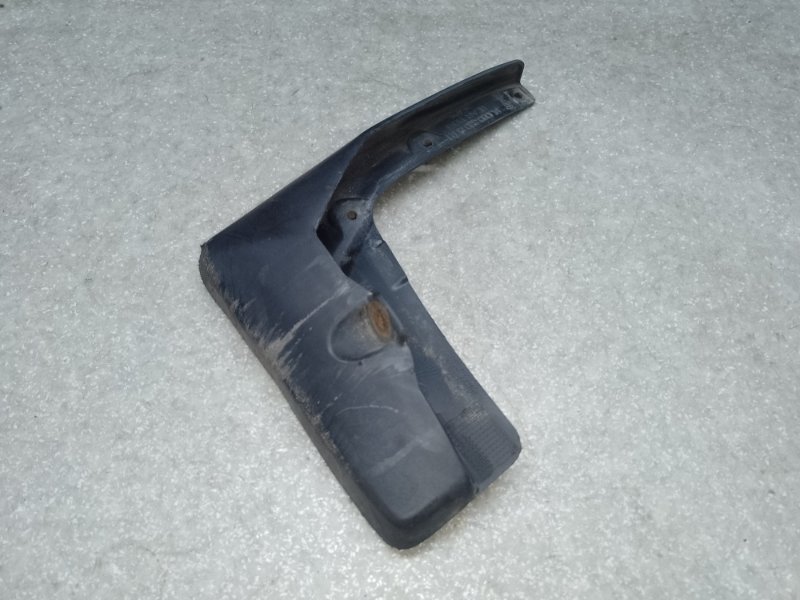 Брызговик задний левый TOYOTA CAMRY 55 14-17 2014 2.5 2ARFE PU060-33015-R1 Б/У