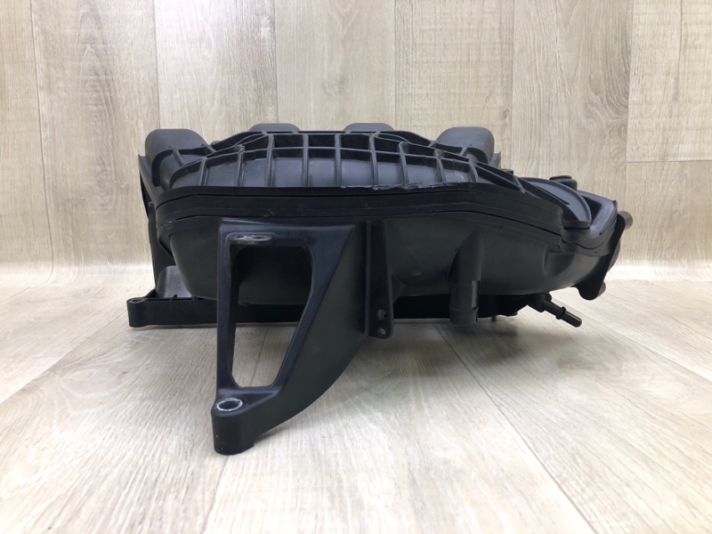 Коллектор впускной FOCUS 10-18 2017 2.0 C20HDEX