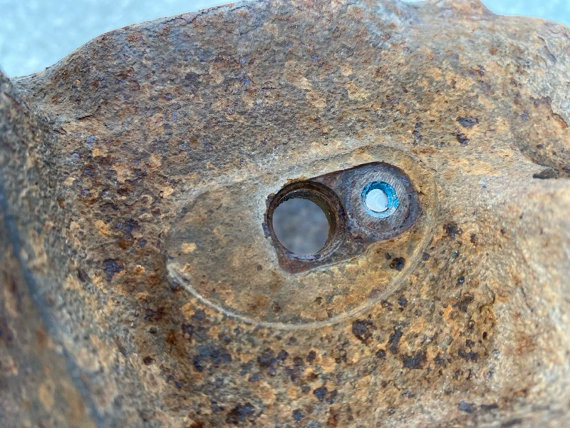 Цапфа левая ESCAPE 12-19 2014 T20HDTX Цапфа левая ESCAPE 12-19 2014 T20HDTX