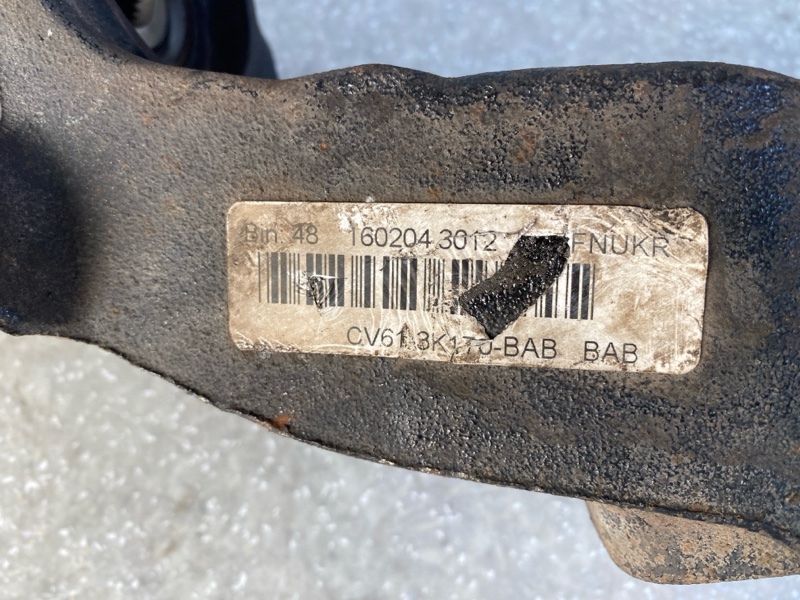 Кулак поворотный правый FORD FOCUS 10-18 C20HDTX 2.0L EcoBoost