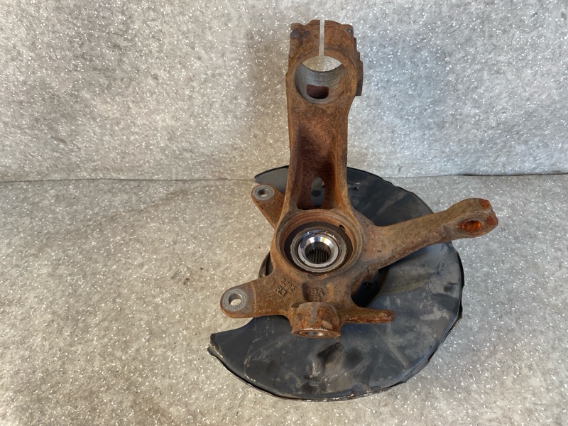 Кулак поворотный правый HONDA CIVIC FC/FK 15- 2019 2.0L 4 51211-TBA-A03 Б/У