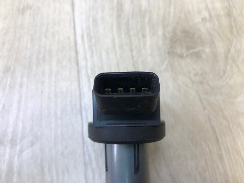 Катушка зажигания VENZA 09-16 2013 3.5 2GR-FE