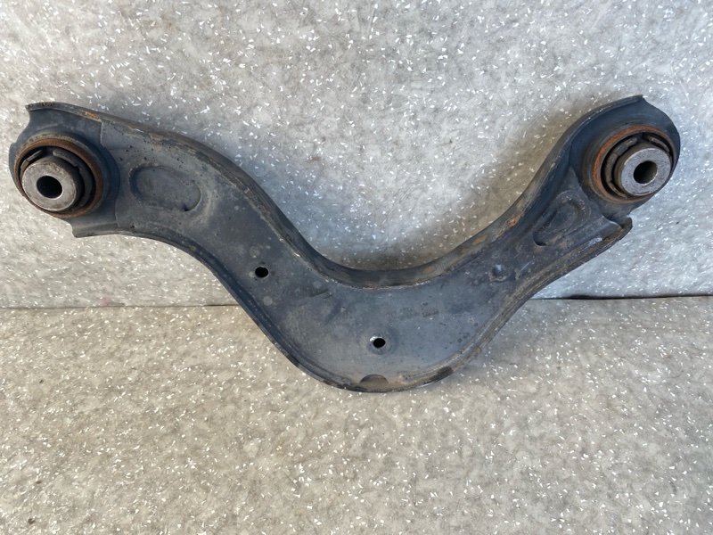 Рычаг задней подвески поперечный верхний CIVIC FC/FK 15- 2019 2.0L 4