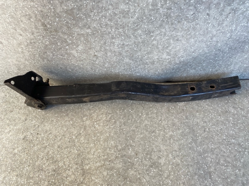 Кронштейн левый ESCAPE 12-19 2014 T20HDTX