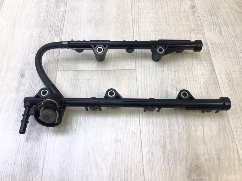 Топливная рейка TOYOTA VENZA 09-16 2013 3.5 2GR-FE 23807-0P021 Б/У