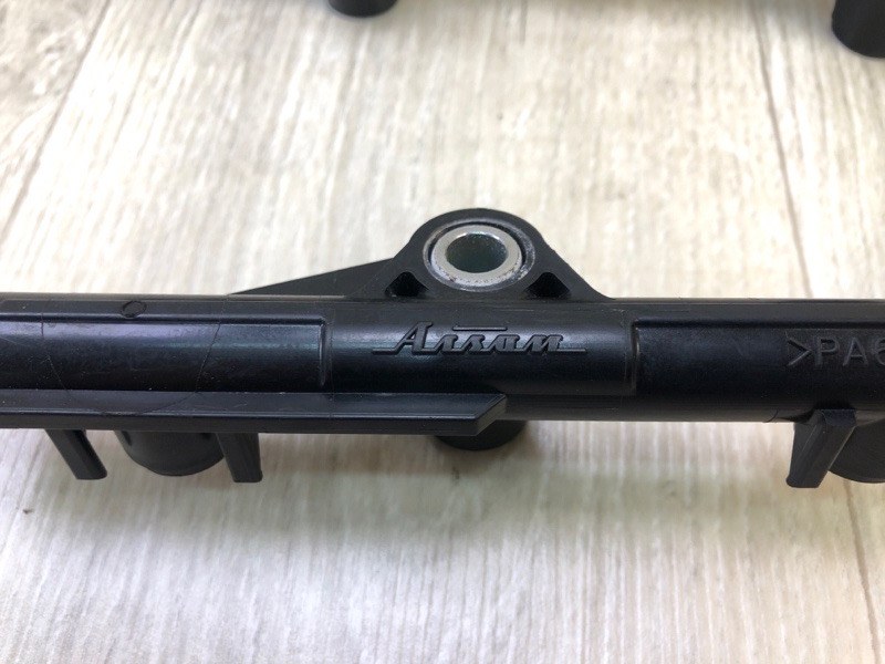 Топливная рейка VENZA 09-16 2013 3.5 2GR-FE