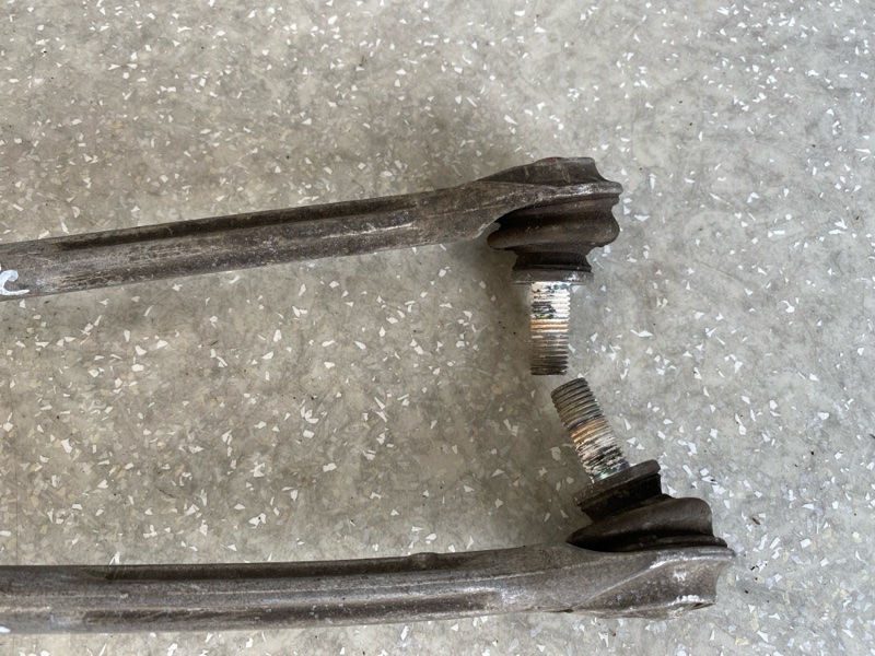 Стойка стабилизатора передняя CIVIC FC/FK 15- 2019 2.0L 4