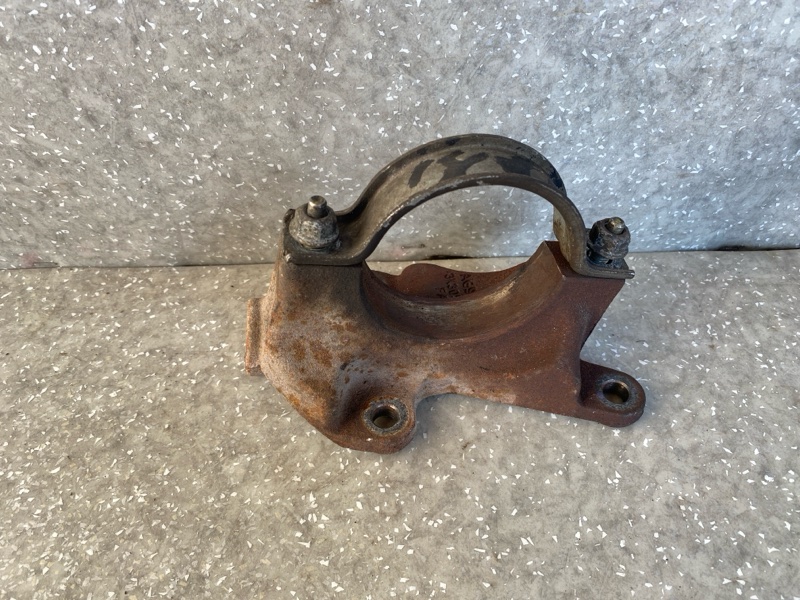 Кронштейн промежуточного вала FOCUS 10-18 2016 C20HDTX 2.0L EcoBoost