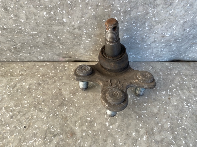 Шаровая опора передняя левая HONDA CIVIC FC/FK 15- 2019 2.0L 4 06510-TBA-A00 Б/У