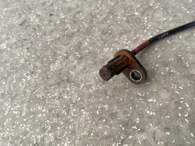 Датчик ABS передний правый KIA SORENTO UM 14- 2.4 G4KJ