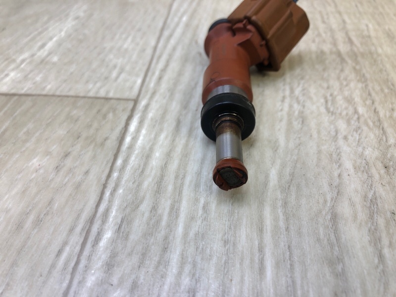 Форсунка топливная TOYOTA VENZA 09-16 3.5 2GR-FE Форсунка топливная TOYOTA VENZA 09-16 3.5 2GR-FE