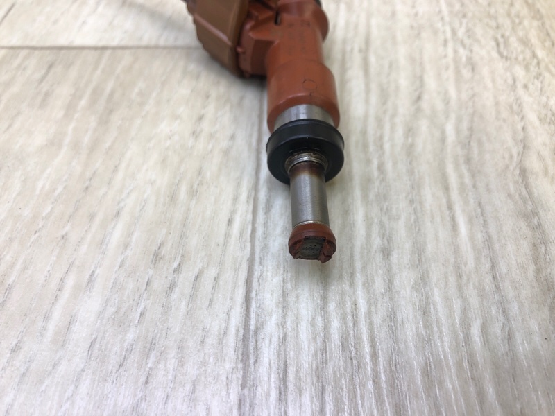 Форсунка топливная TOYOTA VENZA 09-16 3.5 2GR-FE