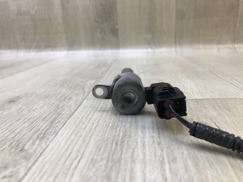 Клапан изменения фаз ГРМ VENZA 09-16 2013 3.5 2GR-FE Клапан изменения фаз ГРМ VENZA 09-16 2013 3.5 2GR-FE