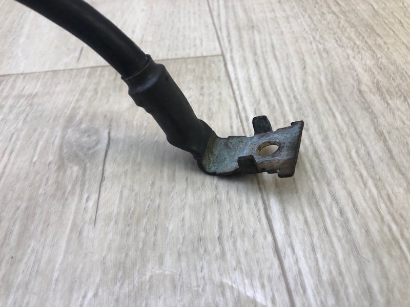 Клемма аккумулятора VENZA 09-16 2013 3.5 2GR-FE