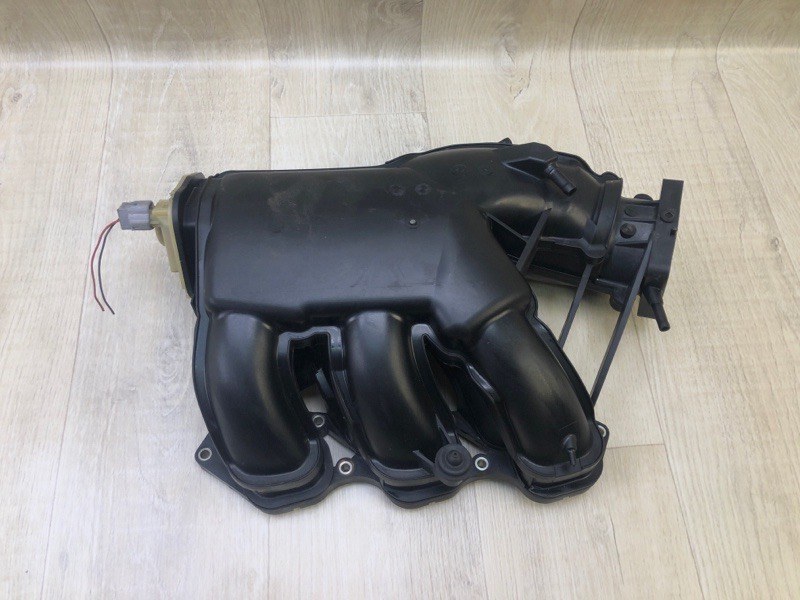 Запчасть коллектор впускной TOYOTA VENZA 09-16 2013 3.5 2GR-FE 17190-0P032 Б/У Коллектор впускной TOYOTA VENZA 09-16 2013 3.5 2GR-FE 17190-0P032 Б/У