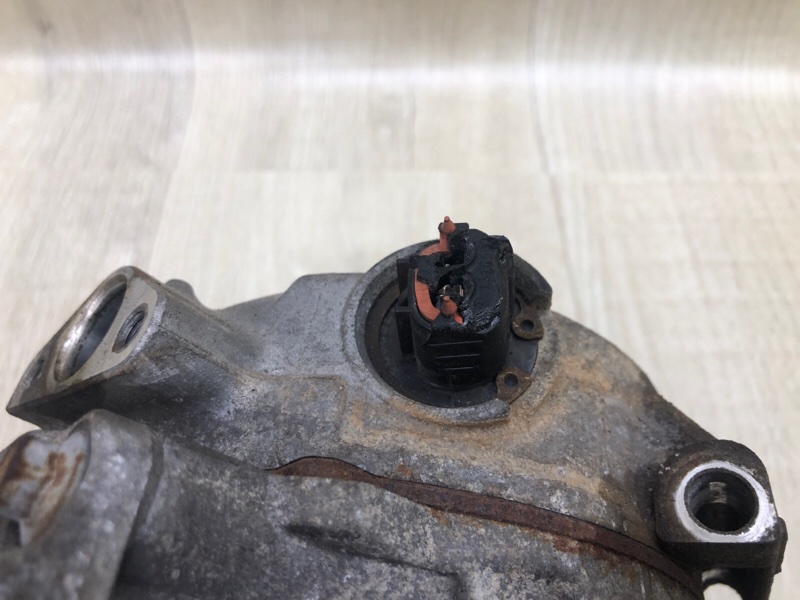 Компрессор кондиционера VENZA 09-16 2013 3.5 2GR-FE