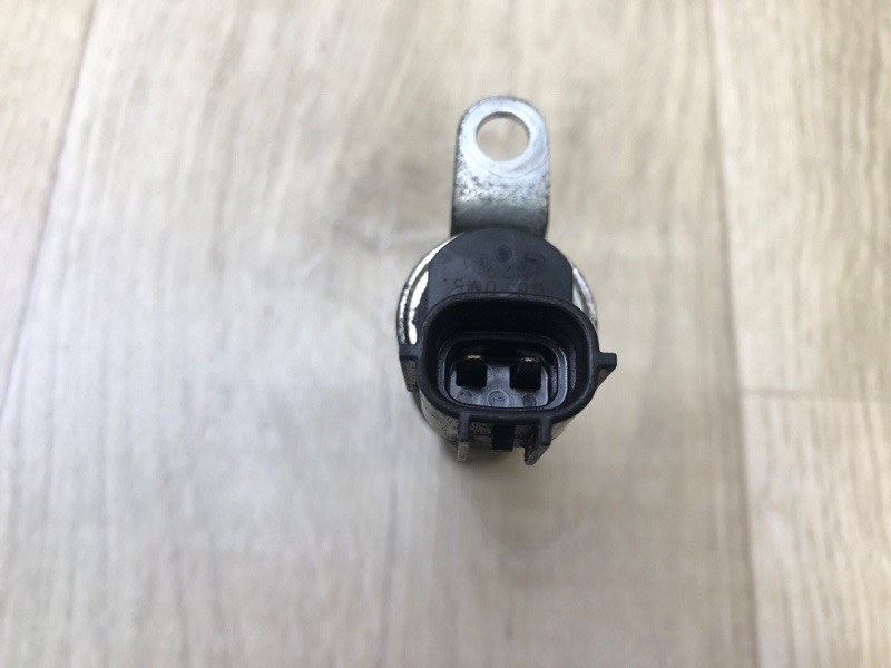 Клапан изменения фаз ГРМ COROLLA 150 06-13 2011 1.8 2ZRFE