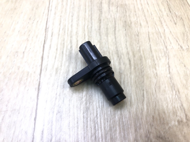 Датчик положения распредвала TOYOTA COROLLA 150 06-13 2011 1.8 2ZRFE 90919-05060 Б/У