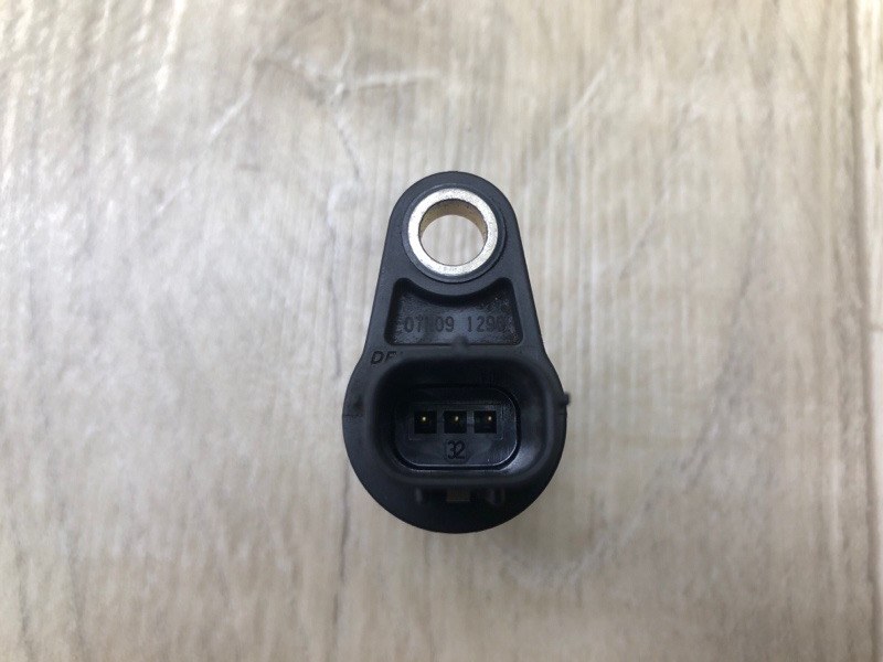 Датчик положения распредвала COROLLA 150 06-13 2011 1.8 2ZRFE