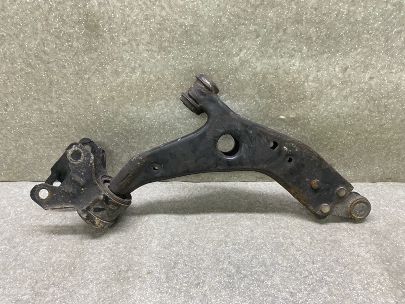 Рычаг передней подвески нижний левый ESCAPE 12-19 2014 T20HDTX