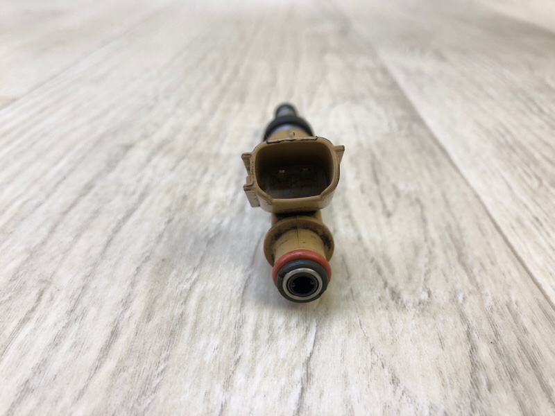 Форсунка топливная COROLLA 150 06-13 2011 1.8 2ZRFE Форсунка топливная COROLLA 150 06-13 2011 1.8 2ZRFE