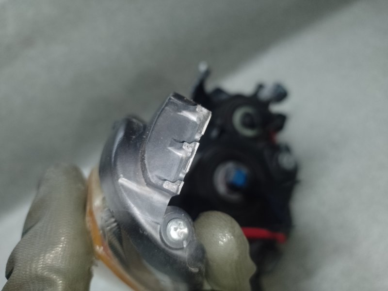 Фара левая FORESTER 12-19 2013 2.5 FB25B