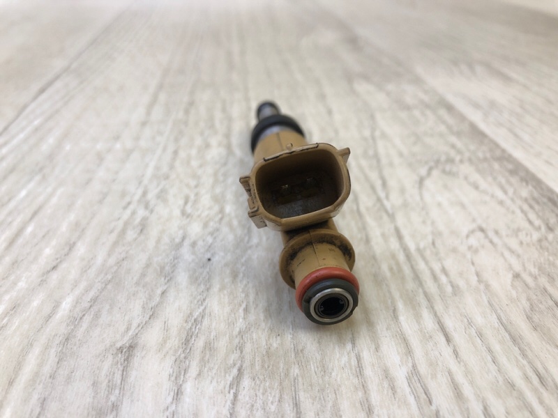 Форсунка топливная COROLLA 150 06-13 2011 1.8 2ZRFE Форсунка топливная COROLLA 150 06-13 2011 1.8 2ZRFE