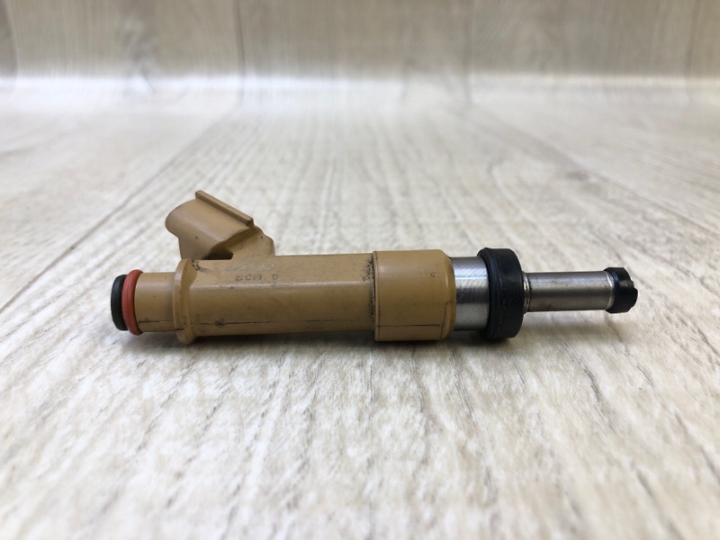 Форсунка топливная COROLLA 150 06-13 2011 1.8 2ZRFE Форсунка топливная COROLLA 150 06-13 2011 1.8 2ZRFE