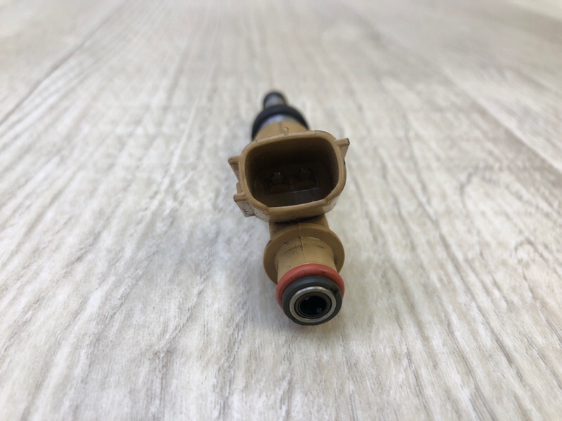 Форсунка топливная COROLLA 150 06-13 2011 1.8 2ZRFE Форсунка топливная COROLLA 150 06-13 2011 1.8 2ZRFE